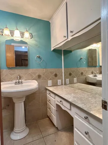 $135,000 | 1100 Ave I Northwest, Childress, TX 79201