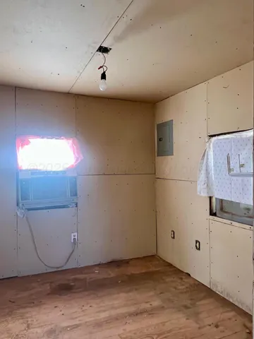 $135,000 | 1100 Ave I Northwest, Childress, TX 79201