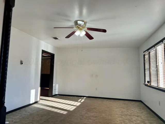 $135,000 | 1100 Ave I Northwest, Childress, TX 79201