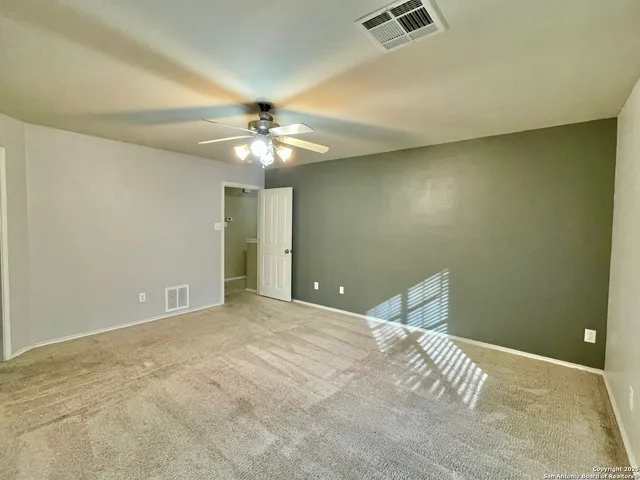 $1,950 | 145 Pinto Place, Cibolo, TX 78108