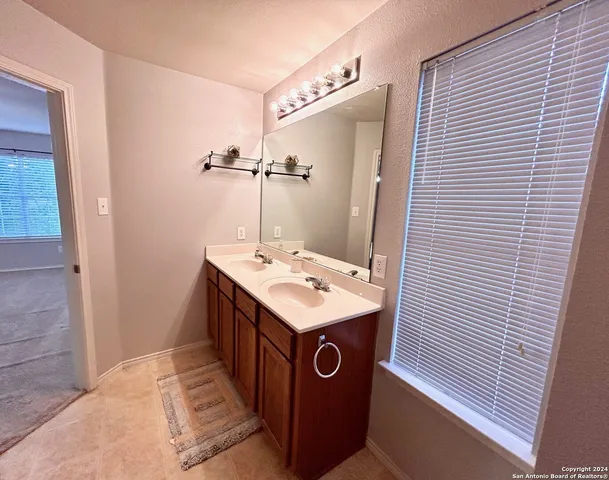 $1,950 | 145 Pinto Place, Cibolo, TX 78108