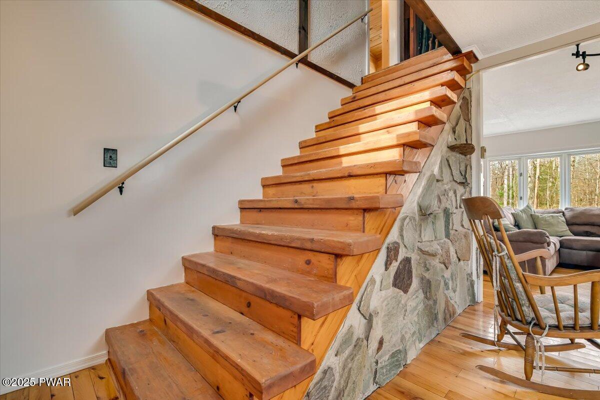 129 Meadowbrook Road Tafton, PA 18464 - Photo 28 of 69 42-Photo Apr 15 2025- 9 50 24 AM