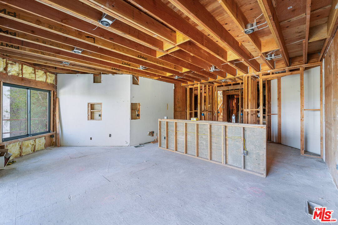 3622 Lowry Road Los Angeles, CA 90027 - Photo 17 of 30 Gallery Image 17