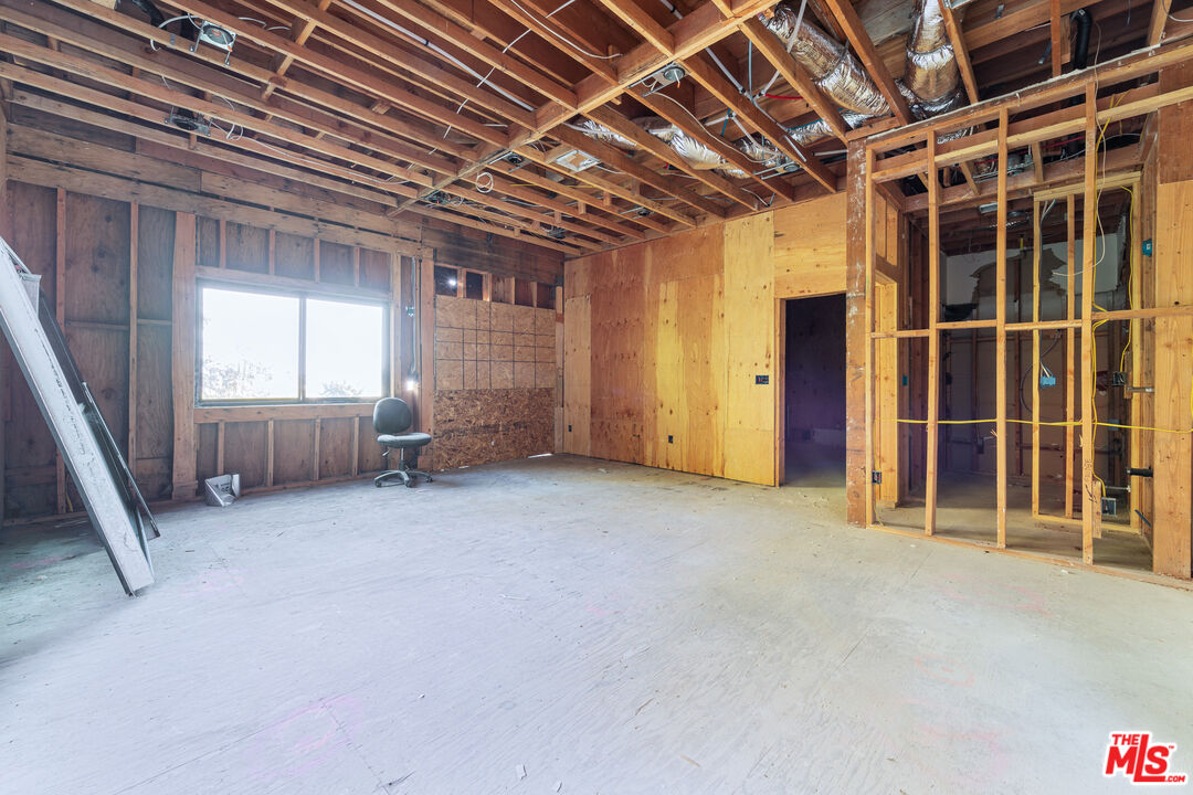 3622 Lowry Road Los Angeles, CA 90027 - Photo 27 of 30 Gallery Image 27