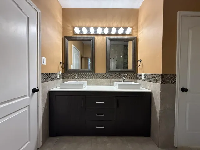 $2,795 | 117 Hanover Street, Grand Prairie, TX 75052