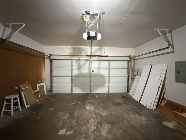 $2,550 | 117 Hanover Street, Grand Prairie, TX 75052