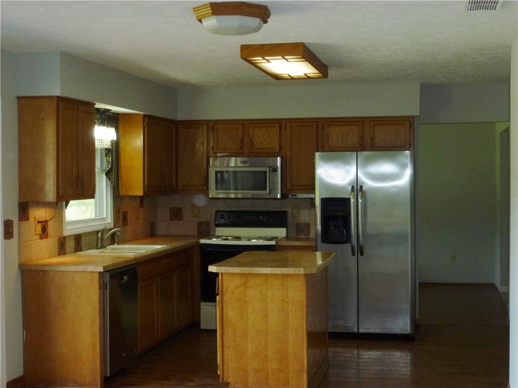 10793 North Wilkinson Road Mooreland, IN 47360 - Photo 9 of 18 Gallery Image 9