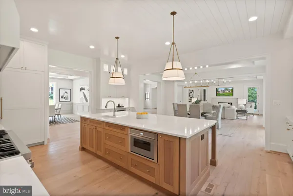 $5,995,000 | 8912 Gallant Green Drive, McLean, VA 22102