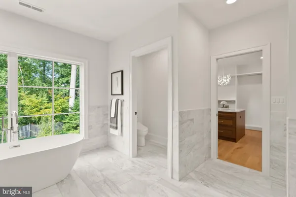 $5,995,000 | 8912 Gallant Green Drive, McLean, VA 22102