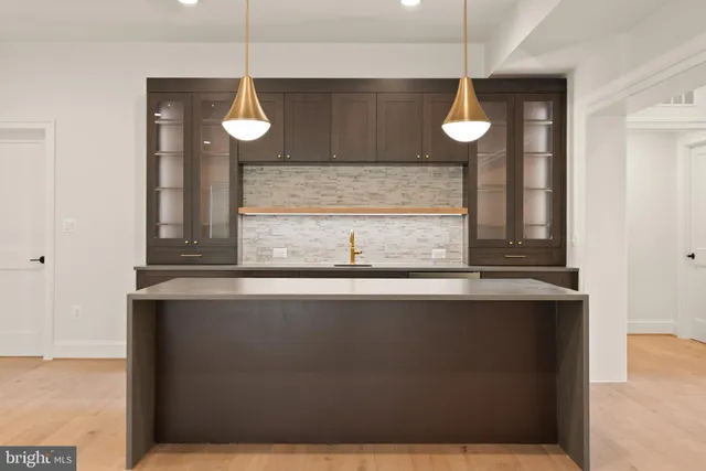 $5,995,000 | 8912 Gallant Green Drive, McLean, VA 22102