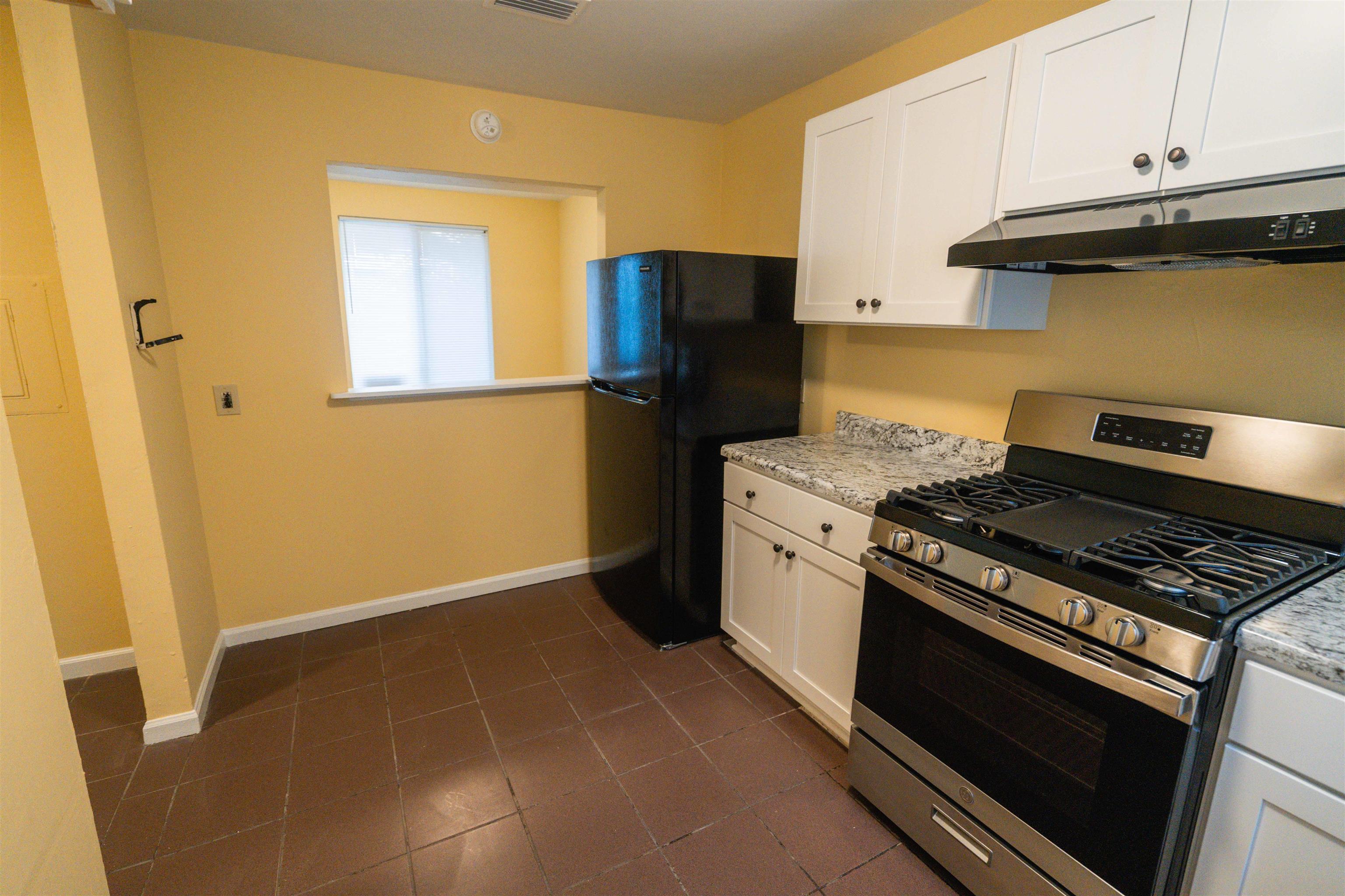 1900 Holmes Street, Unit B Tallahassee, FL 32310 - Photo 26 of 37