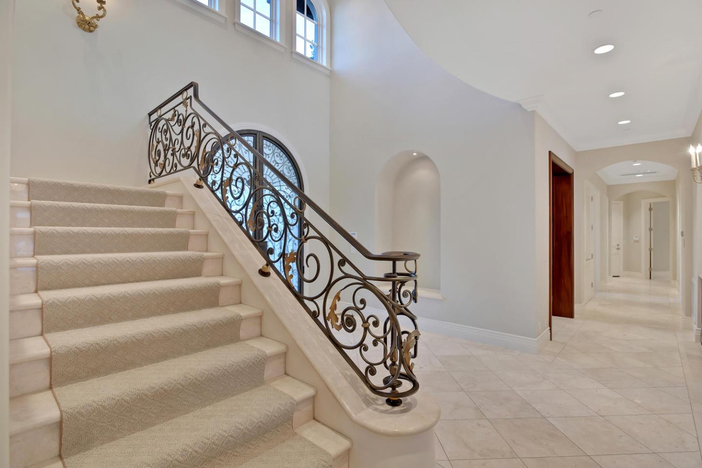 18612 Decatur Road Monte Sereno, CA 95030 - Photo 20 of 50 a view of entryway