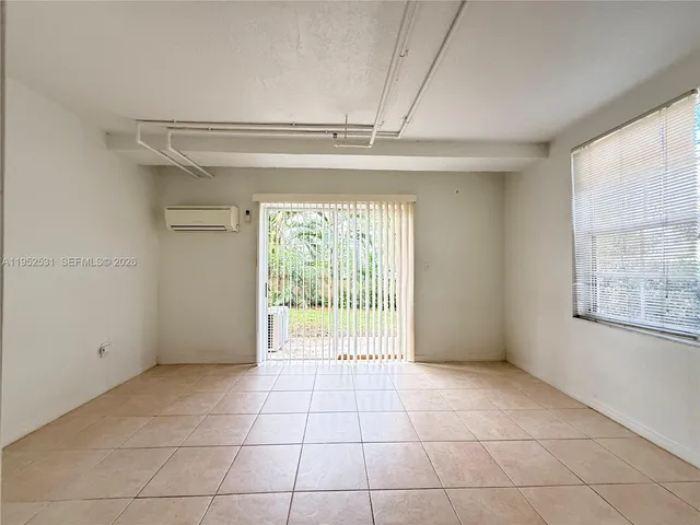 $3,490 | 8940 Northeast 8th Avenue, Unit 1205, Miami, FL 33138