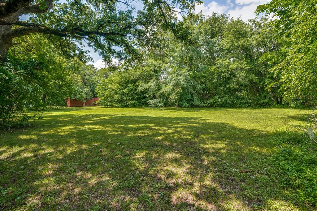 1026 South Sam Houston Road Mesquite, TX 75149 - Photo 36 of 39