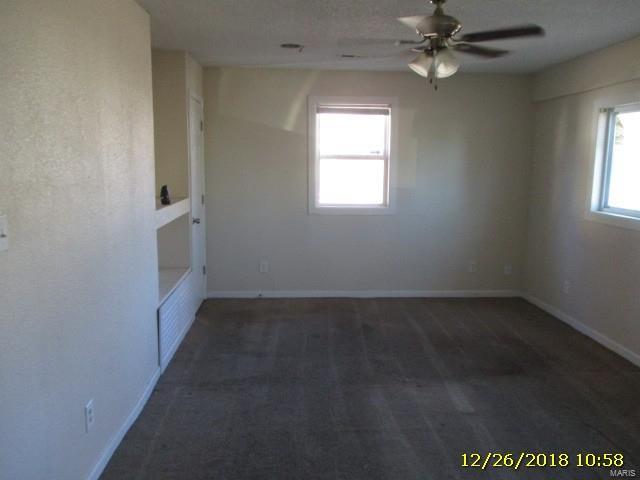 822 Arthur Street Belleville, IL 62221 - Photo 2 of 14