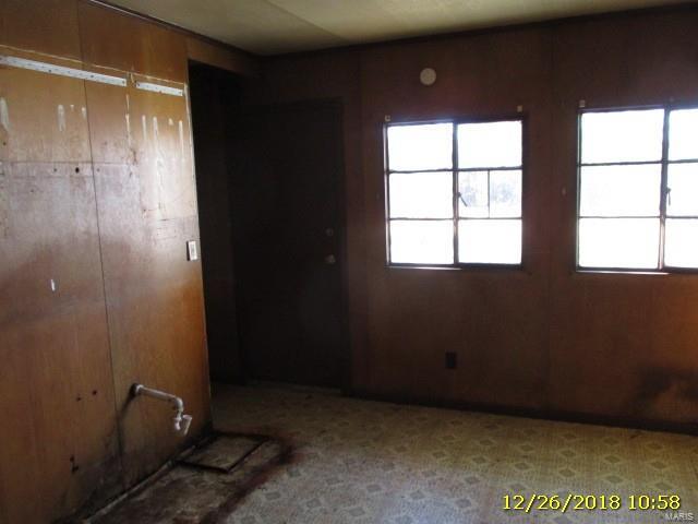 822 Arthur Street Belleville, IL 62221 - Photo 8 of 14