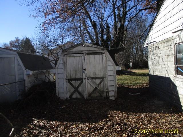 822 Arthur Street Belleville, IL 62221 - Photo 9 of 14