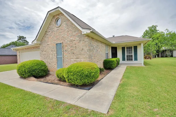 $189,900 | 4404 Highland Avenue, Orange, TX 77632