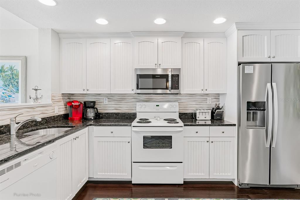 399 2nd Street, Unit 416 Indian Rocks Beach, FL 33785 - Photo 16 of 39