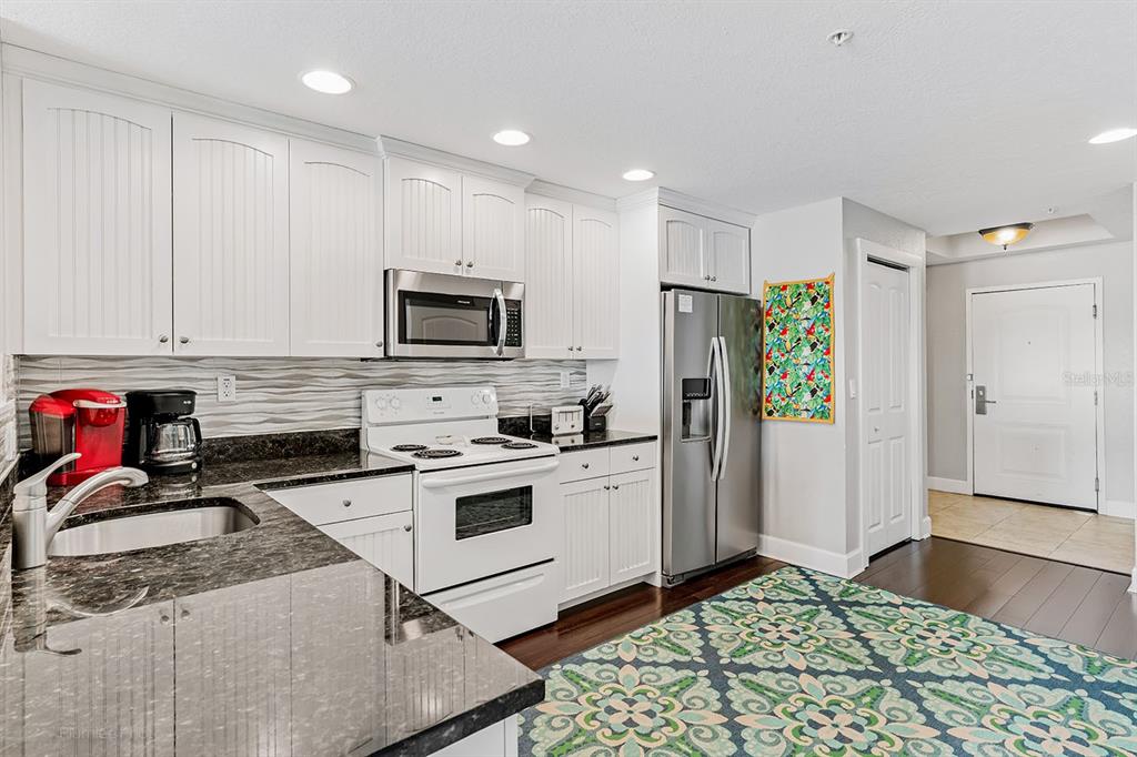 399 2nd Street, Unit 416 Indian Rocks Beach, FL 33785 - Photo 17 of 39