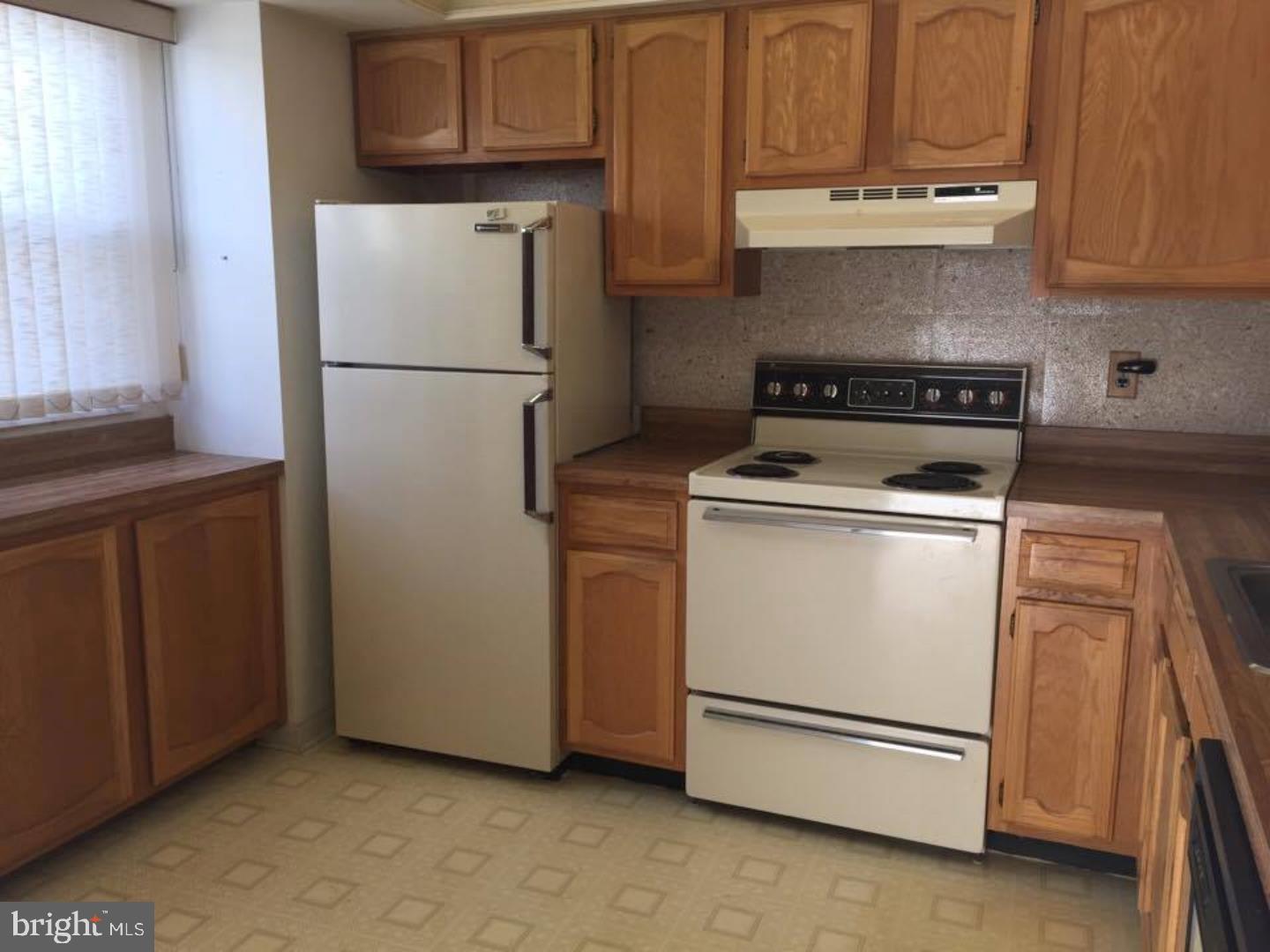 735 South Main Road, Unit 2 Vineland, NJ 08360 - Photo 2 of 11 Gallery Image 2