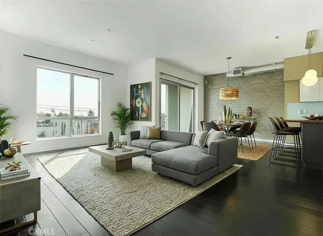 $790,000 | 11500 Tennessee Avenue, Unit 432, Los Angeles, CA 90064