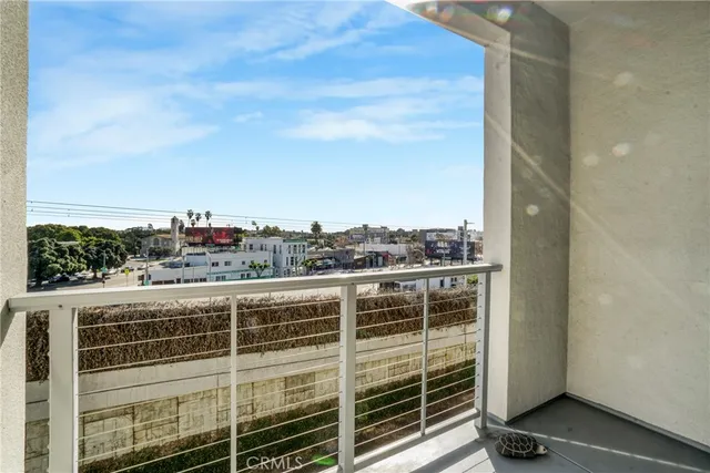 $790,000 | 11500 Tennessee Avenue, Unit 432, Los Angeles, CA 90064
