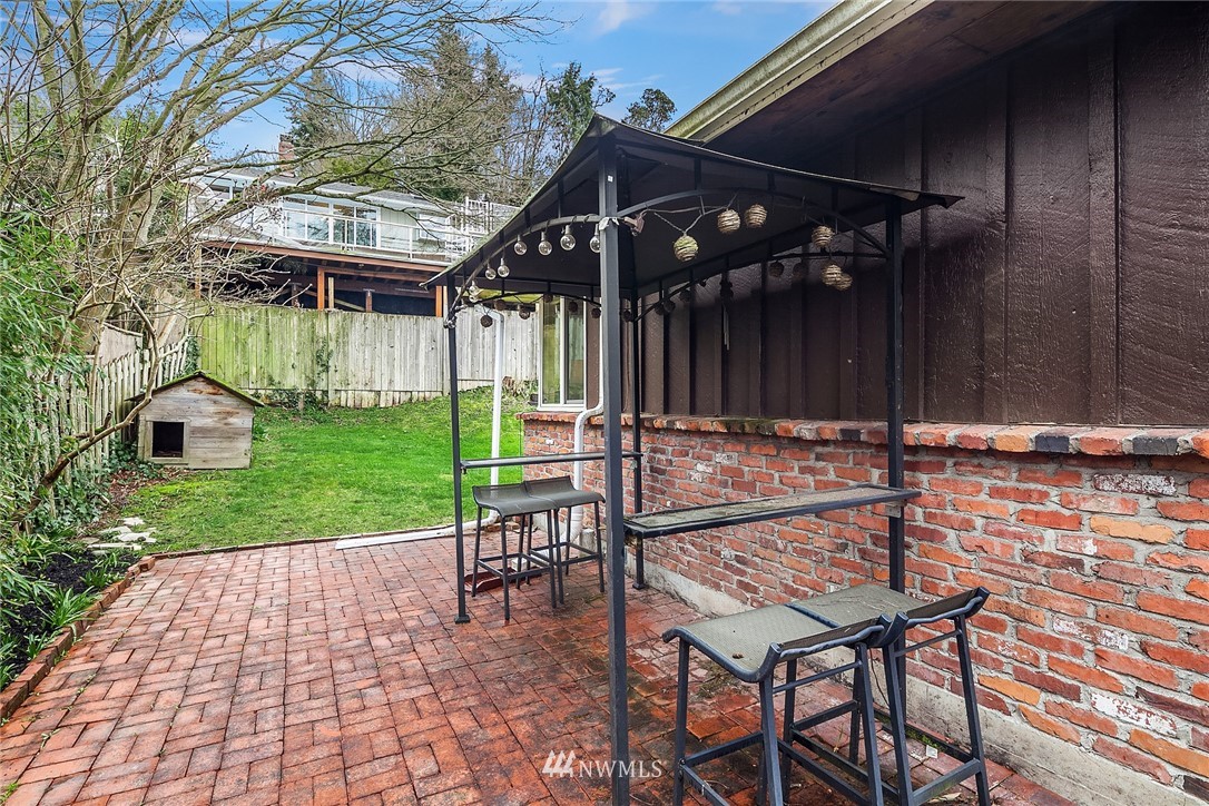 8434 46th Avenue Southwest Seattle, WA 98136 - Photo 25 of 29