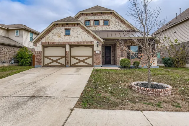 $400,000 | 370 Vista Gardens Drive, Buda, TX 78610