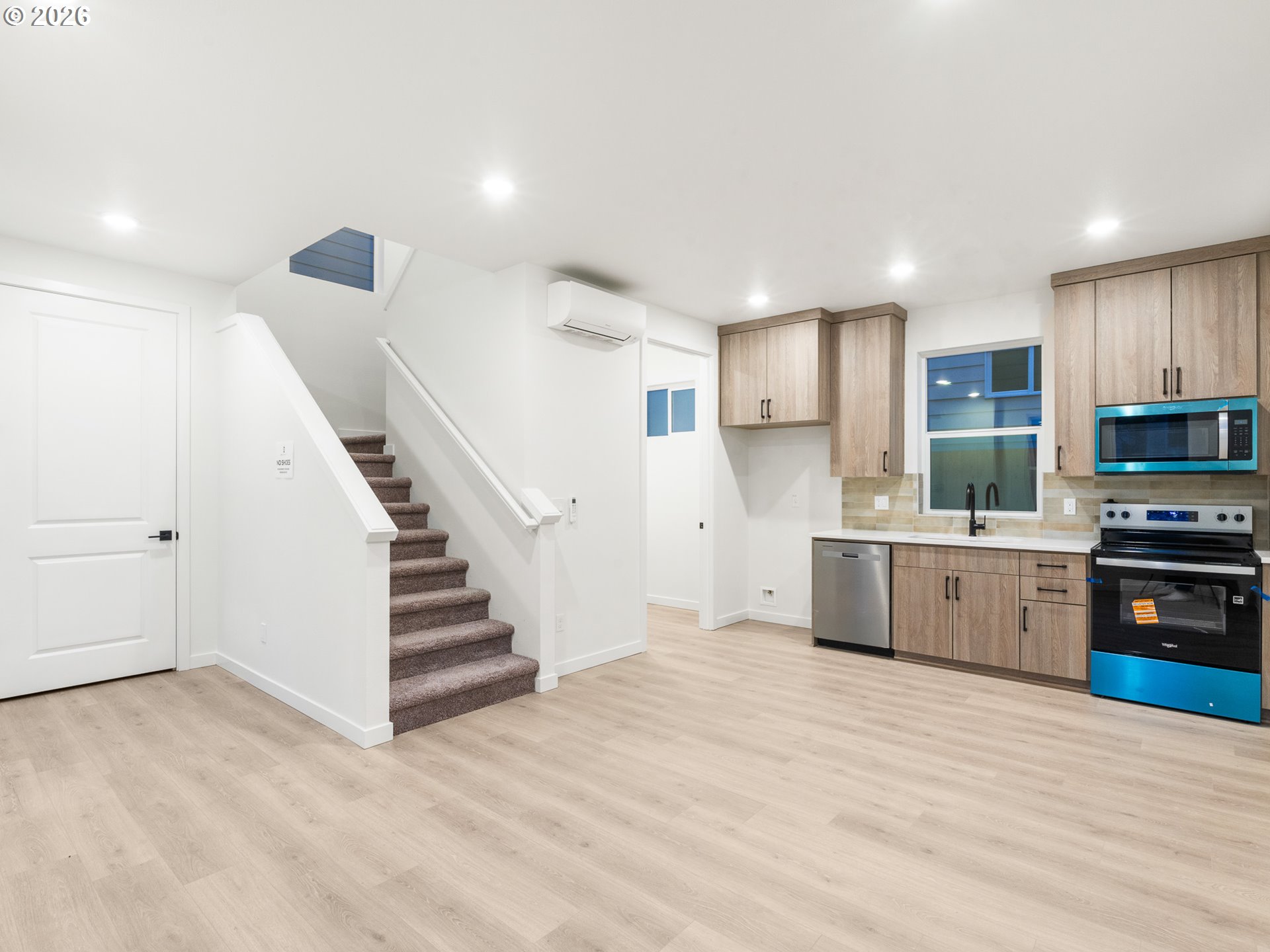 8328 North Bank Street Portland, OR 97203 - Photo 12 of 19