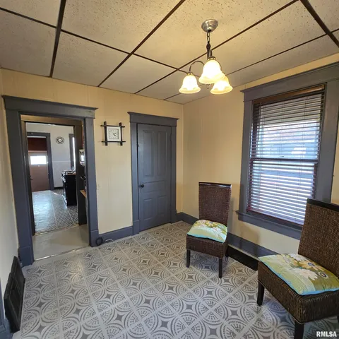 $76,900 | 1910 West Howett Street, Peoria, IL 61605