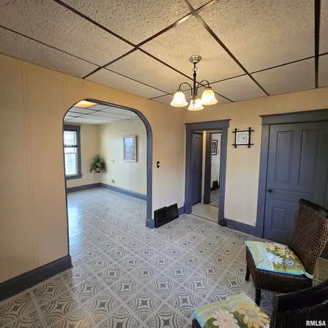 $76,900 | 1910 West Howett Street, Peoria, IL 61605