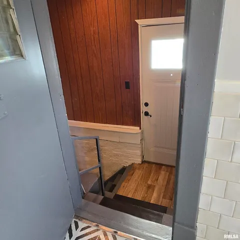 $76,900 | 1910 West Howett Street, Peoria, IL 61605