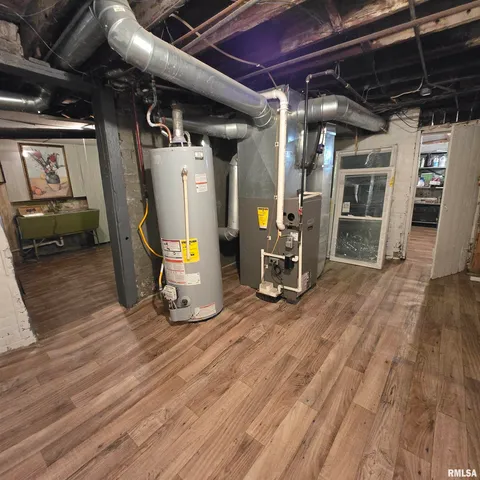 $76,900 | 1910 West Howett Street, Peoria, IL 61605