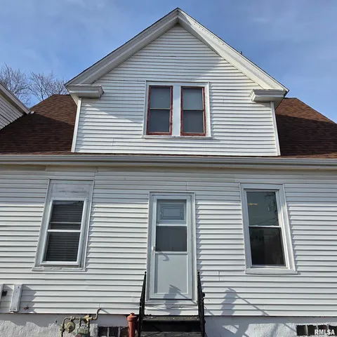 $76,900 | 1910 West Howett Street, Peoria, IL 61605