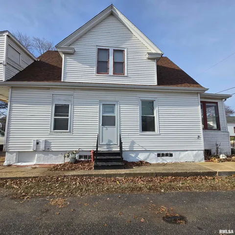 $76,900 | 1910 West Howett Street, Peoria, IL 61605