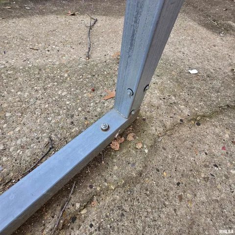 $76,900 | 1910 West Howett Street, Peoria, IL 61605