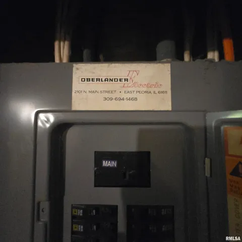 $76,900 | 1910 West Howett Street, Peoria, IL 61605