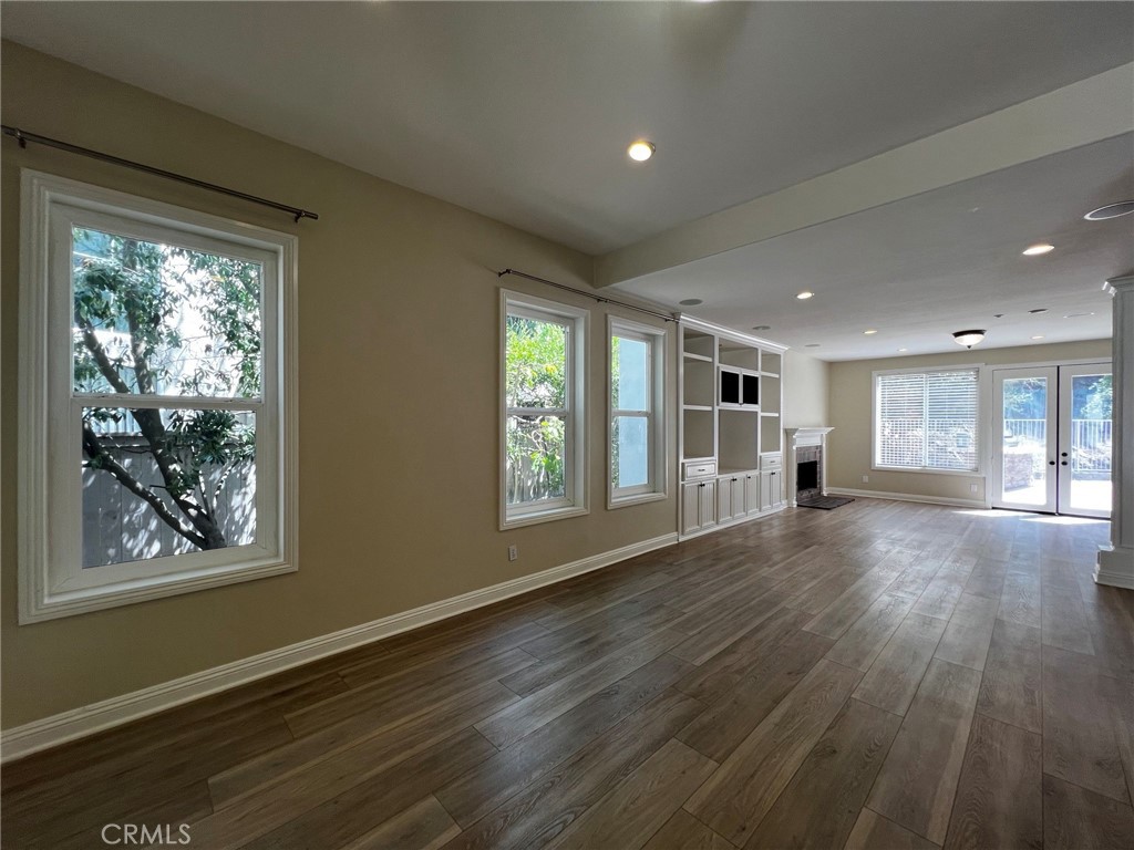 50 Lyon Ridge Aliso Viejo, CA 92656 - Photo 4 of 27 Living Room