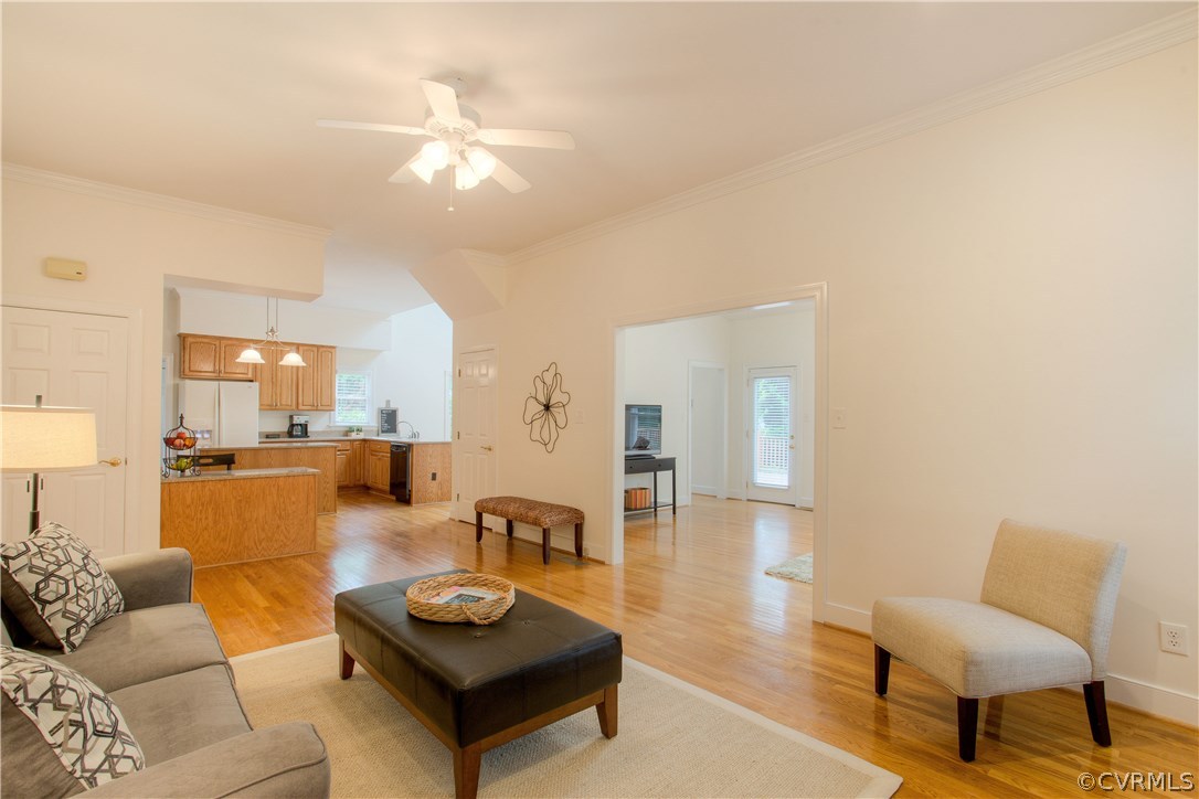 205 Arrowview Court Henrico, VA 23229 - Photo 18 of 38 Family Room with Hardwood Floors and Ceiling Fan.