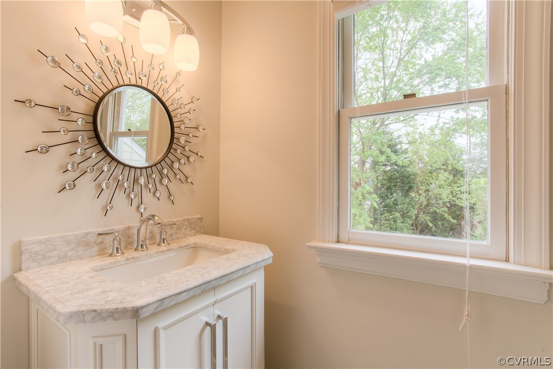205 Arrowview Court Henrico, VA 23229 - Photo 27 of 38 Gallery Image 27