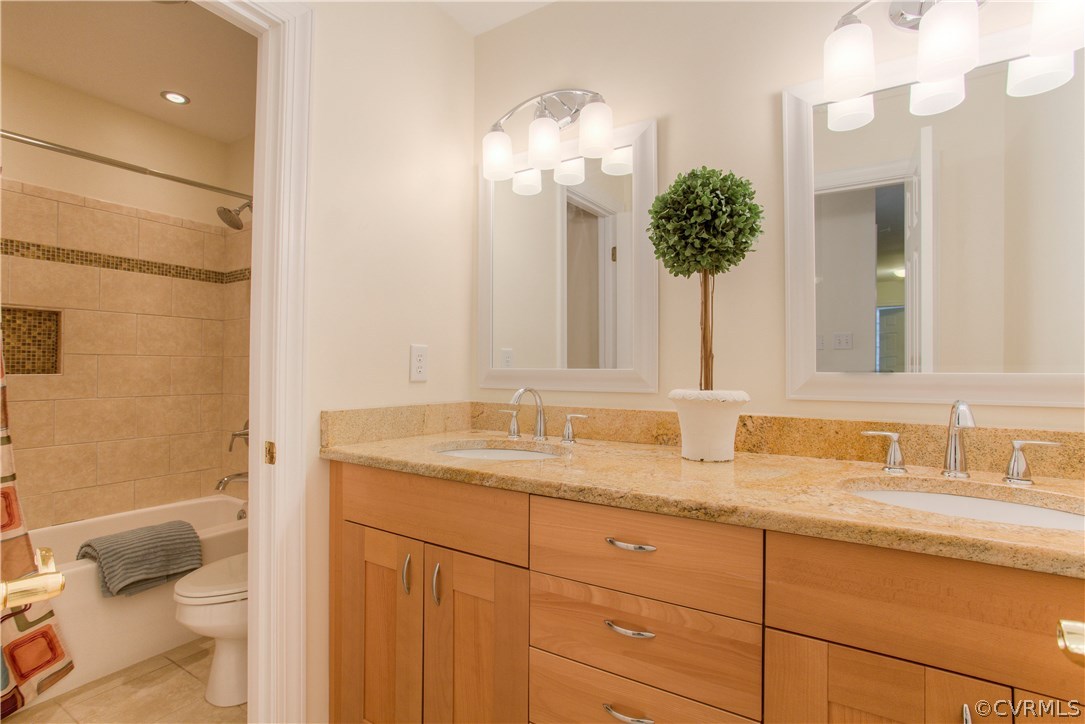 205 Arrowview Court Henrico, VA 23229 - Photo 29 of 38 Full Bath on 2nd level