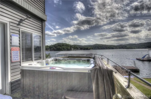 $1,850,000 | Undisclosed Address, Roach, MO 65787