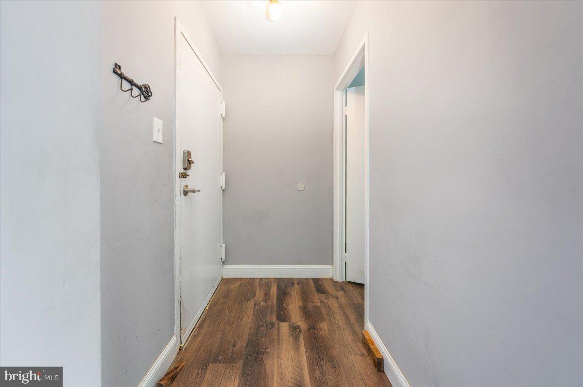 17807 Buehler Road, Unit 2A1 Olney, MD 20832 - Photo 6 of 31 Front entry