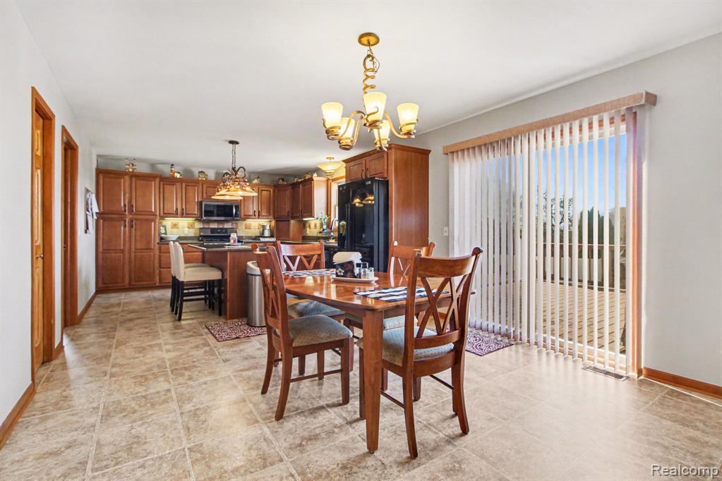 4322 Quail Ridge Lane Newport, MI 48166 - Photo 11 of 41 Gallery Image 11