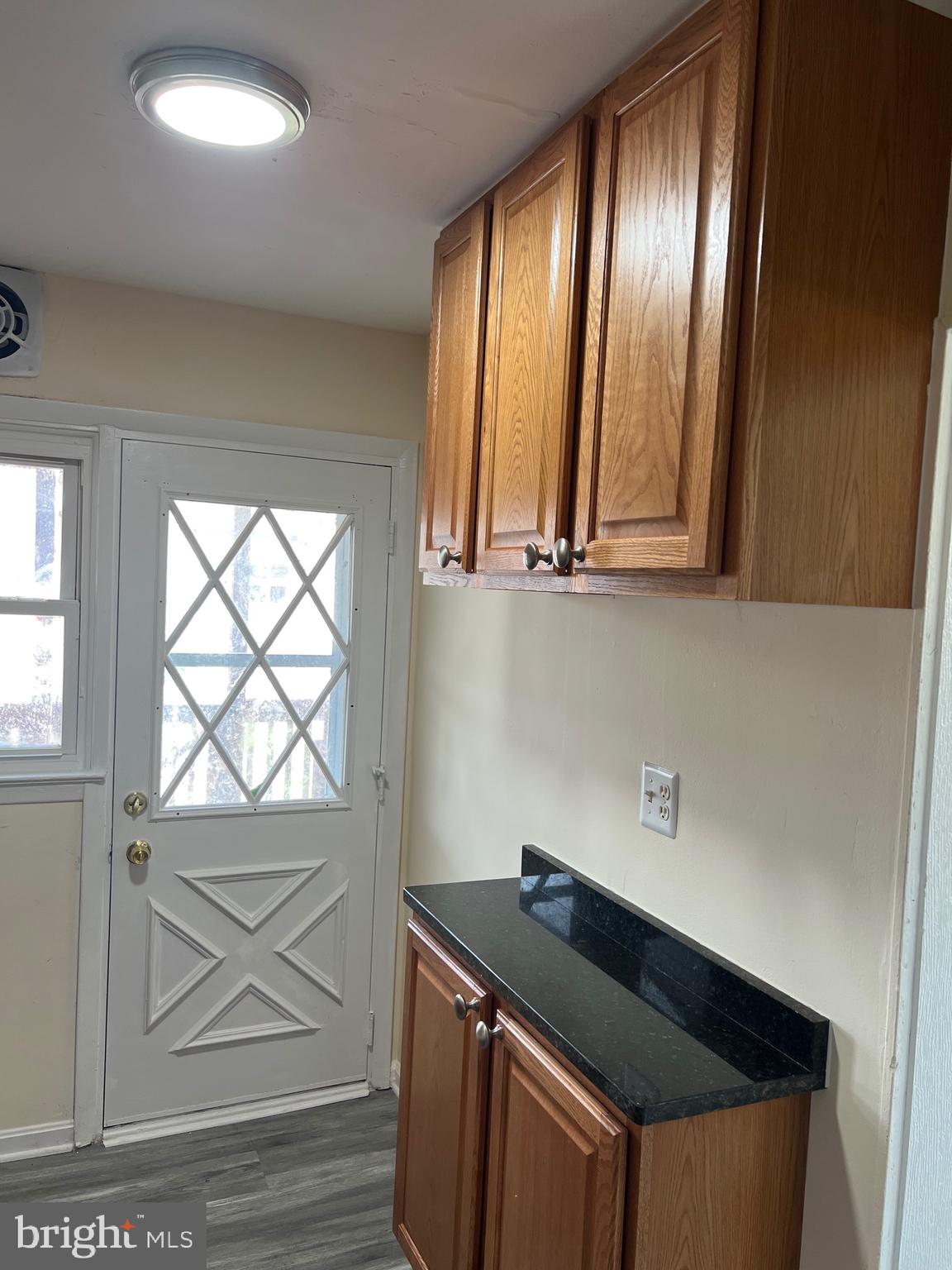 4400 Norfen Road Halethorpe, MD 21227 - Photo 11 of 24 Kitchen
