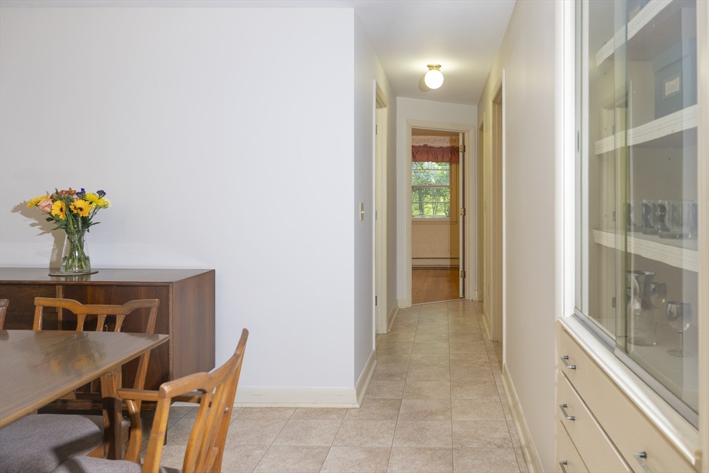 35 Carleton Road Millbury, MA 01527 - Photo 17 of 34 Gallery Image 17