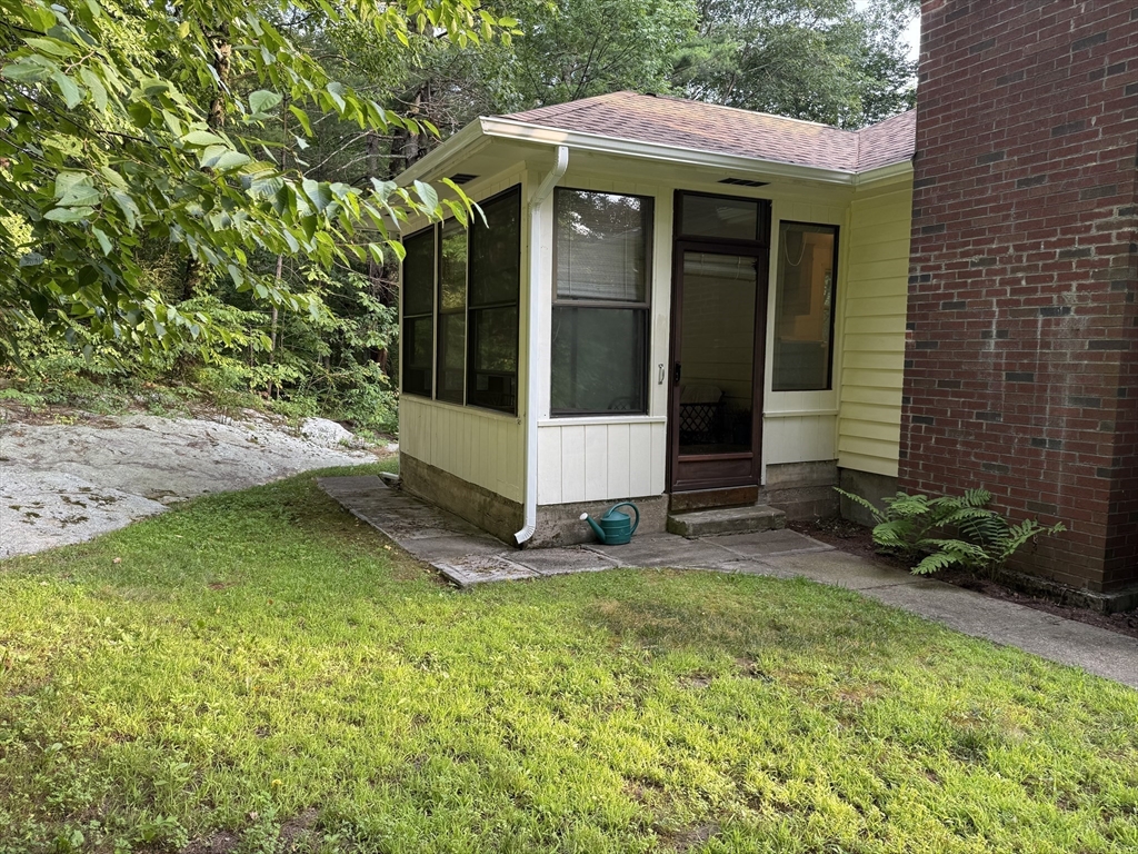 35 Carleton Road Millbury, MA 01527 - Photo 28 of 34 Gallery Image 28