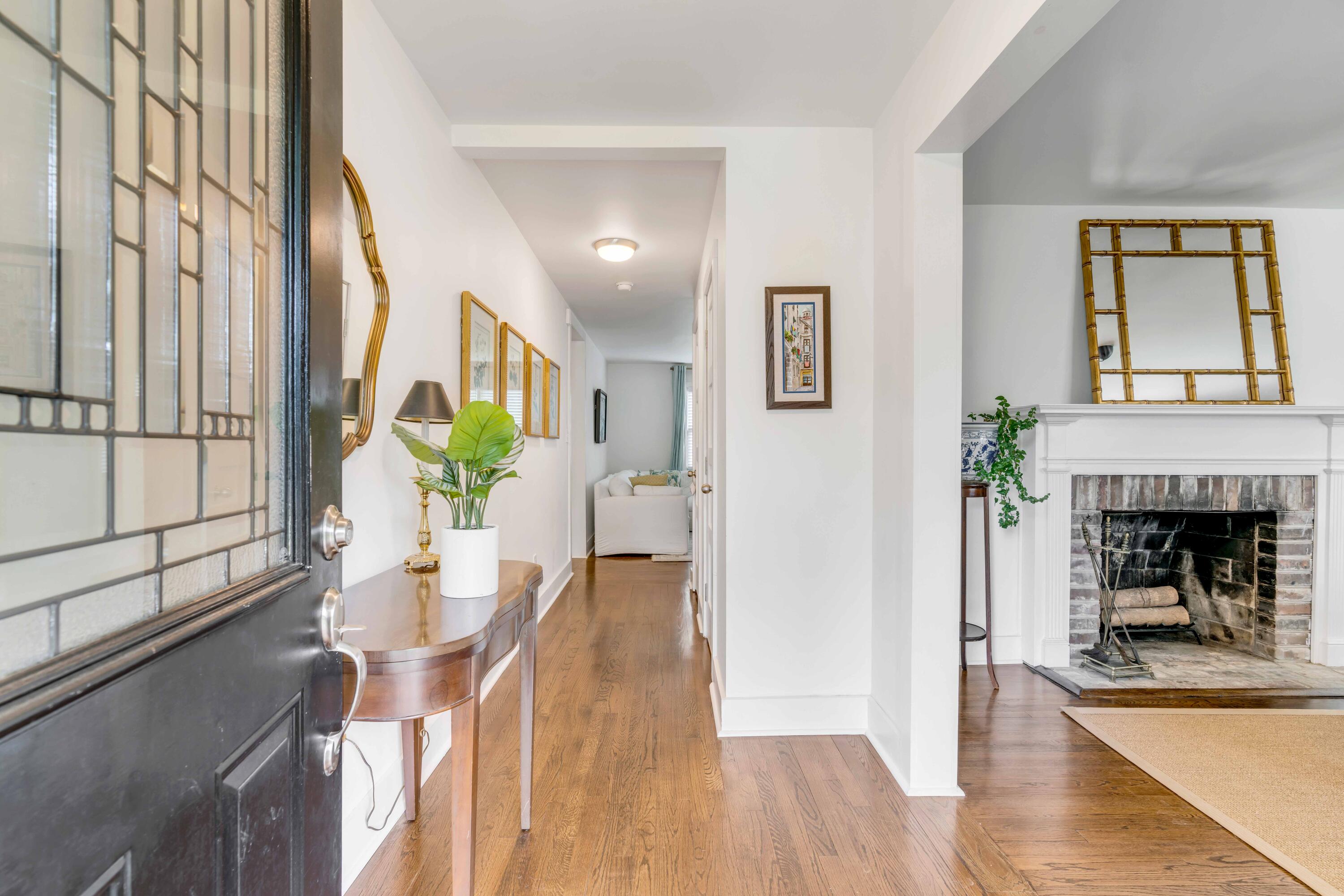 1153 Barrett Road Charleston, SC 29407 - Photo 3 of 27 1153Barrett_NickCannPhoto-10