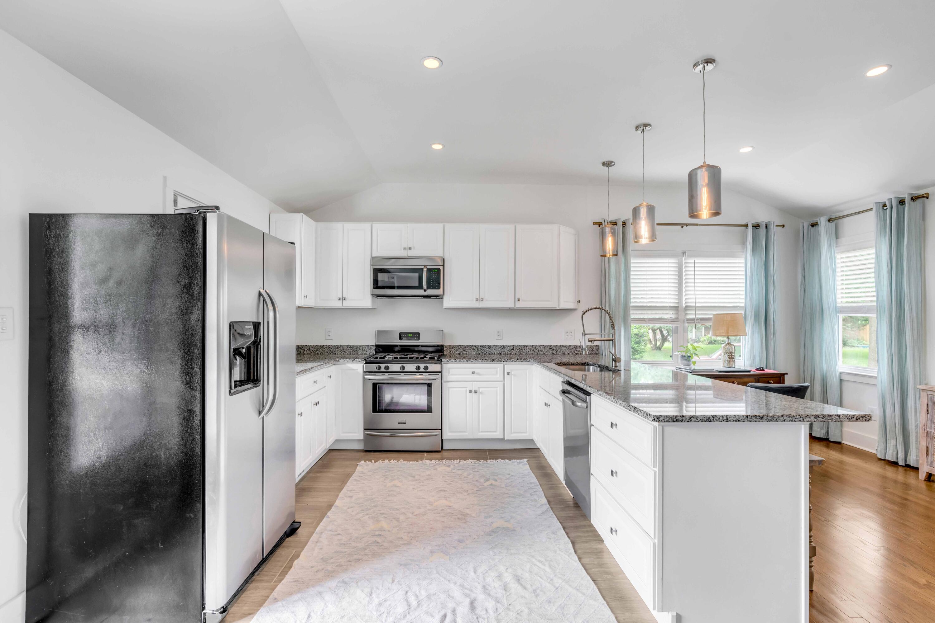 1153 Barrett Road Charleston, SC 29407 - Photo 8 of 27 1153Barrett_NickCannPhoto-16